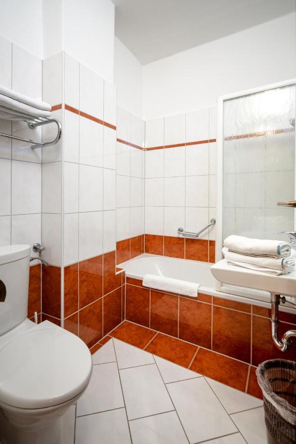 Kotschach-Mauthen Erlenhof B&B מראה חיצוני תמונה
